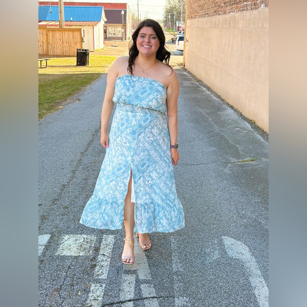 Chic Strapless Blue Patterned Dress
